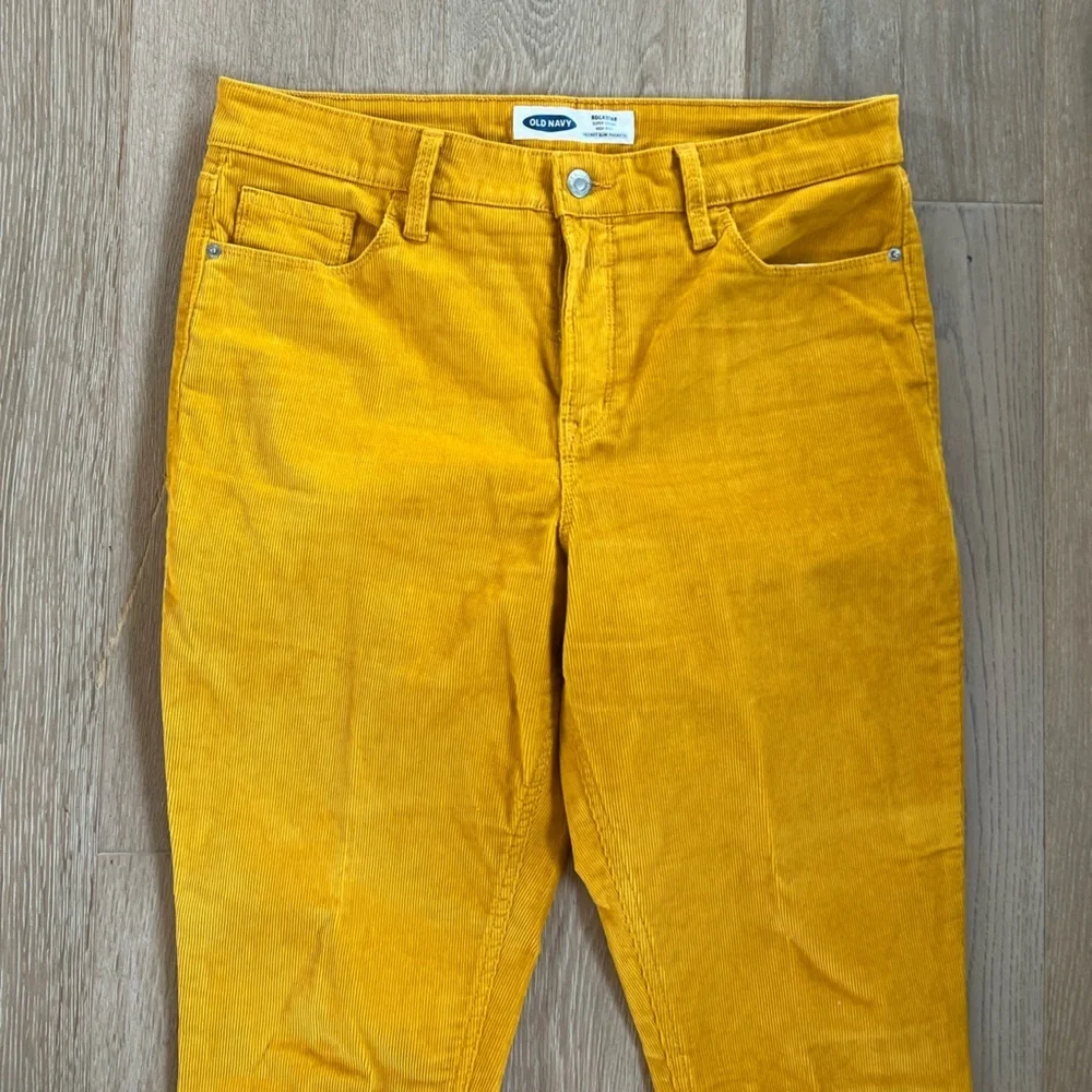 Old Navy Rockstar Super Skinny High Rise Mustard Yellow Corduroy Pants  Size 12